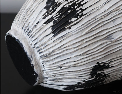 Wabi Sabi Hand Painted Ribbed Ceramic Vase - scene