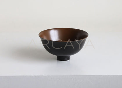 Handmade Two Tone Glaze Footed Rice Bowl - scene