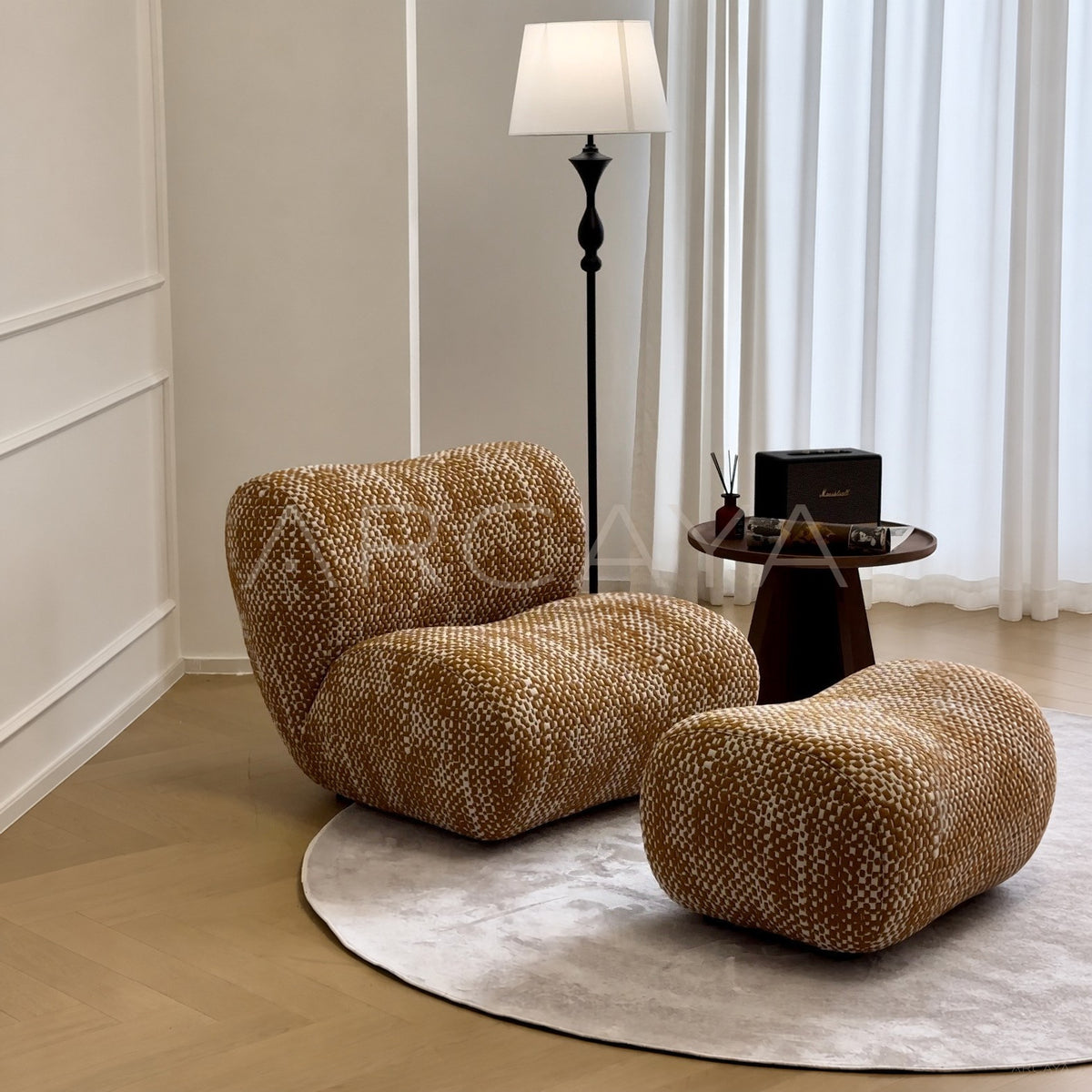 Jeaek Hebe Lounge Chair - main