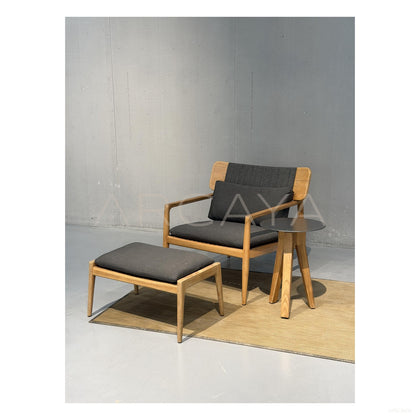 Archi Outdoor Lounge Chair - scene