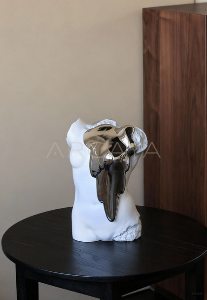 Art Bust Sculpture Modern - scene