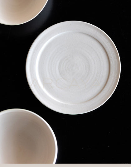 Amu Collab Plain White Shallow Plate - scene
