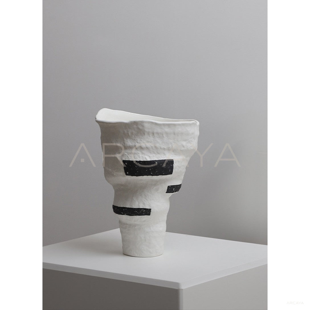 Designer Wabi Sabi Jingdezhen Vase in detail
