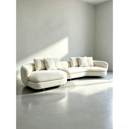 Vivienne Sofa - scene