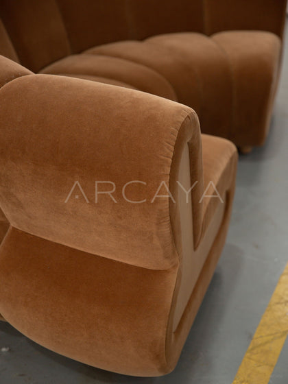French Naturalist Curved Sofa - detail
