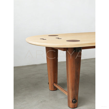 Rhye Oak Dining Table - scene