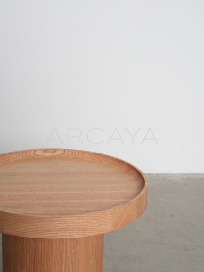 Artistic Round Coffee Table - detail