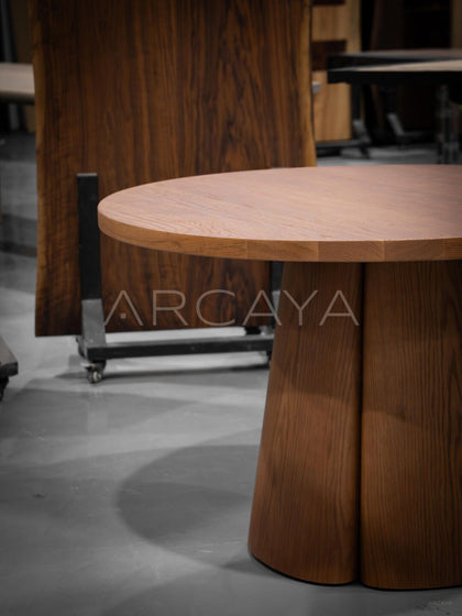 Soft Line Round Table - detail