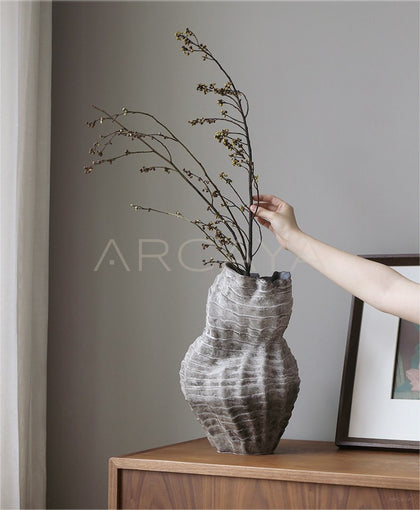 Wabi Sabi Jingdezhen Jar Vase - scene