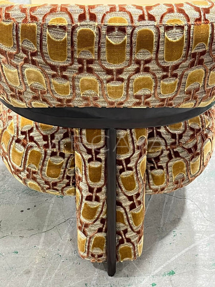 Fabric Lounge Chair - detail