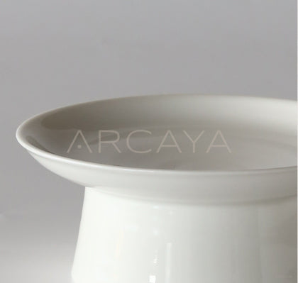 Sunxun Collab Footed Tea Snack Plate - scene