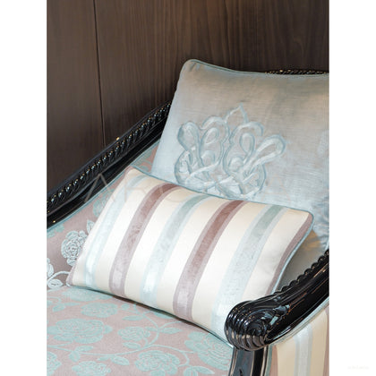 French Vintage Chaise Lounge - scene