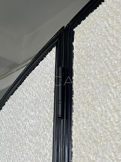 Minimalist Folding Screen - detail