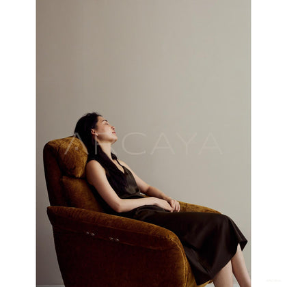 Owen Series Lounge Chairs - scene