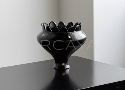 Dadan Black Flower Mouth Ceramic Vase - scene