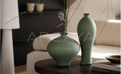 Song Aesthetic Ceramic Vase - scene