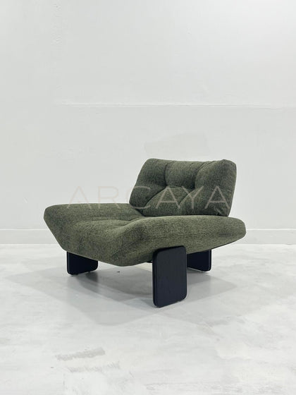 Emmi Wide Seat Lounge Chair - scene