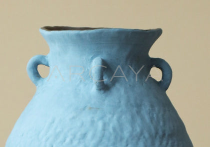 Dadan Wabi Sabi Handmade Vase - scene
