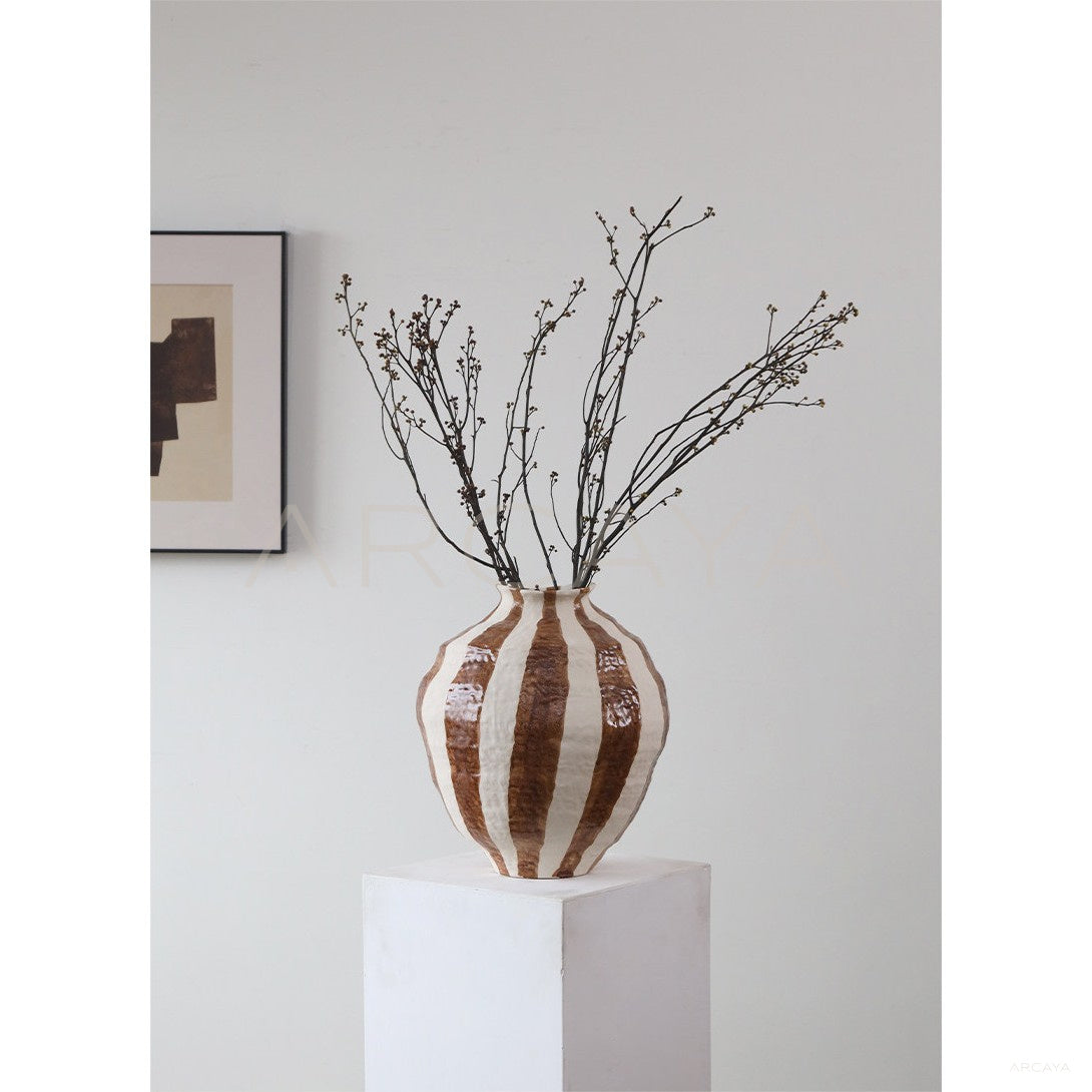 Wabi Sabi Chinese Floor Jar Vase in detail