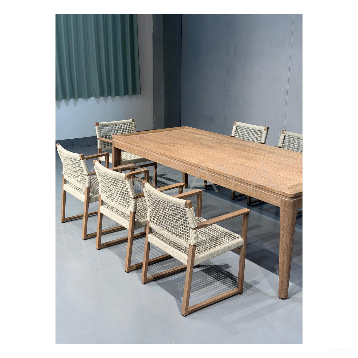 Teak Webbing Outdoor Dining Set in detail