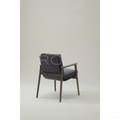 Motelda Percher Chair - scene