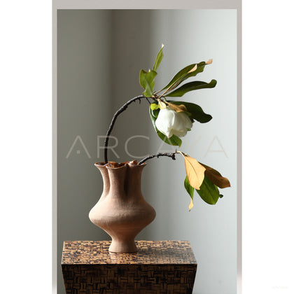 Dadan Hand Pinched Irregular Three Neck Vase - scene