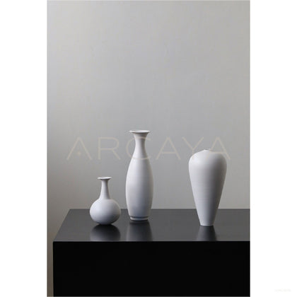 Designer Handmade New Chinese Ceramic Vase - scene