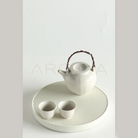 Sunxun Collab White Porcelain Loop Handle Teapot Set - scene