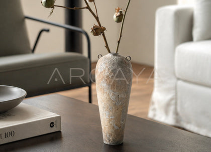 Xiangda Collab Handmade Ceramic Vase - scene