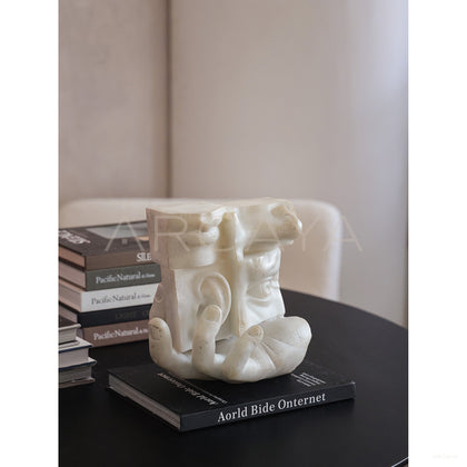 Balance Sculpture Decor - scene