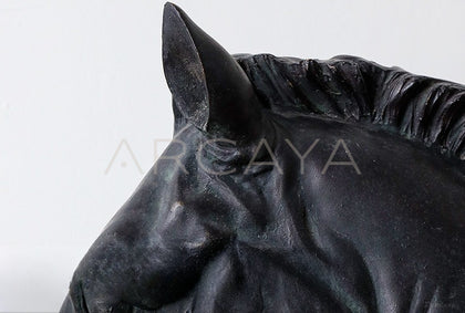 Horse Ornament Tv Stand - scene