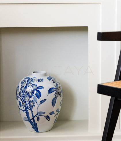 Chinese Blue White Jar Hydroponic Vase Large - scene