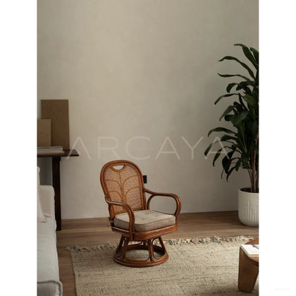 Zen Tea Room Lounge Chair - scene