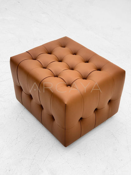 Vintage Checkered Pouf Stool - detail