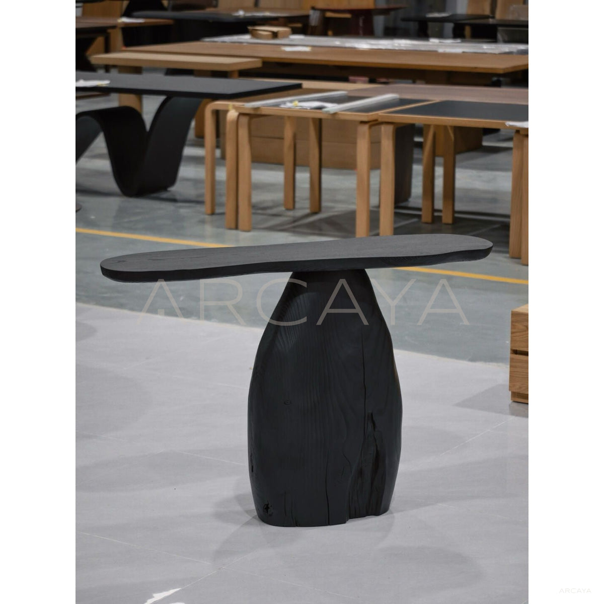 Black Entryway Console Table in detail