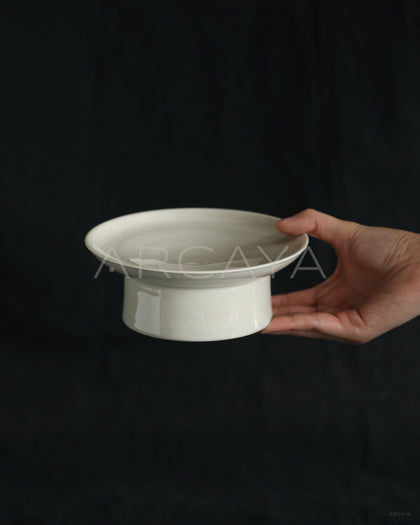 Sunxun Collab Footed Tea Snack Plate - scene