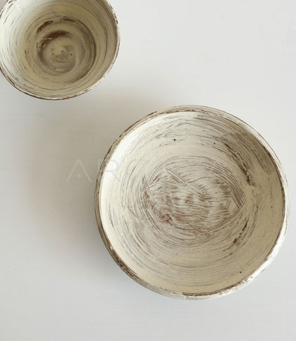 Amu Collab Brushed Ceramic Conical Bowl Plate - scene