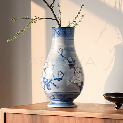 Jingdezhen Blue White Porcelain Vase Song Style - main