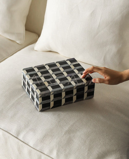 Jewelry Box - scene