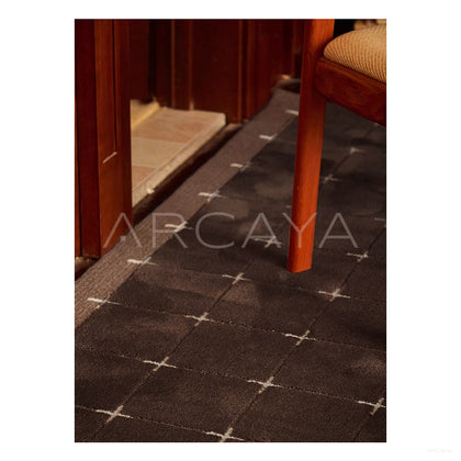Dark Brown Dot Check Rug Dsm P020 C02 - scene