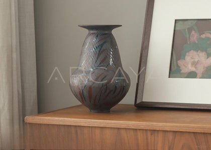 Dadan Designer Handmade Wabi Sabi Vase - scene