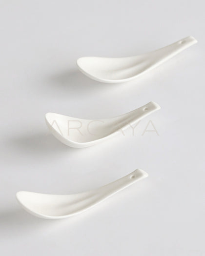 Rongbai Collab Minimalist Leaf Spoon - scene