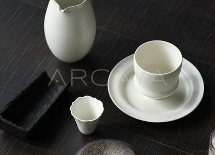 Rongbai Collab White Porcelain Cup Saucer Gift Set - scene