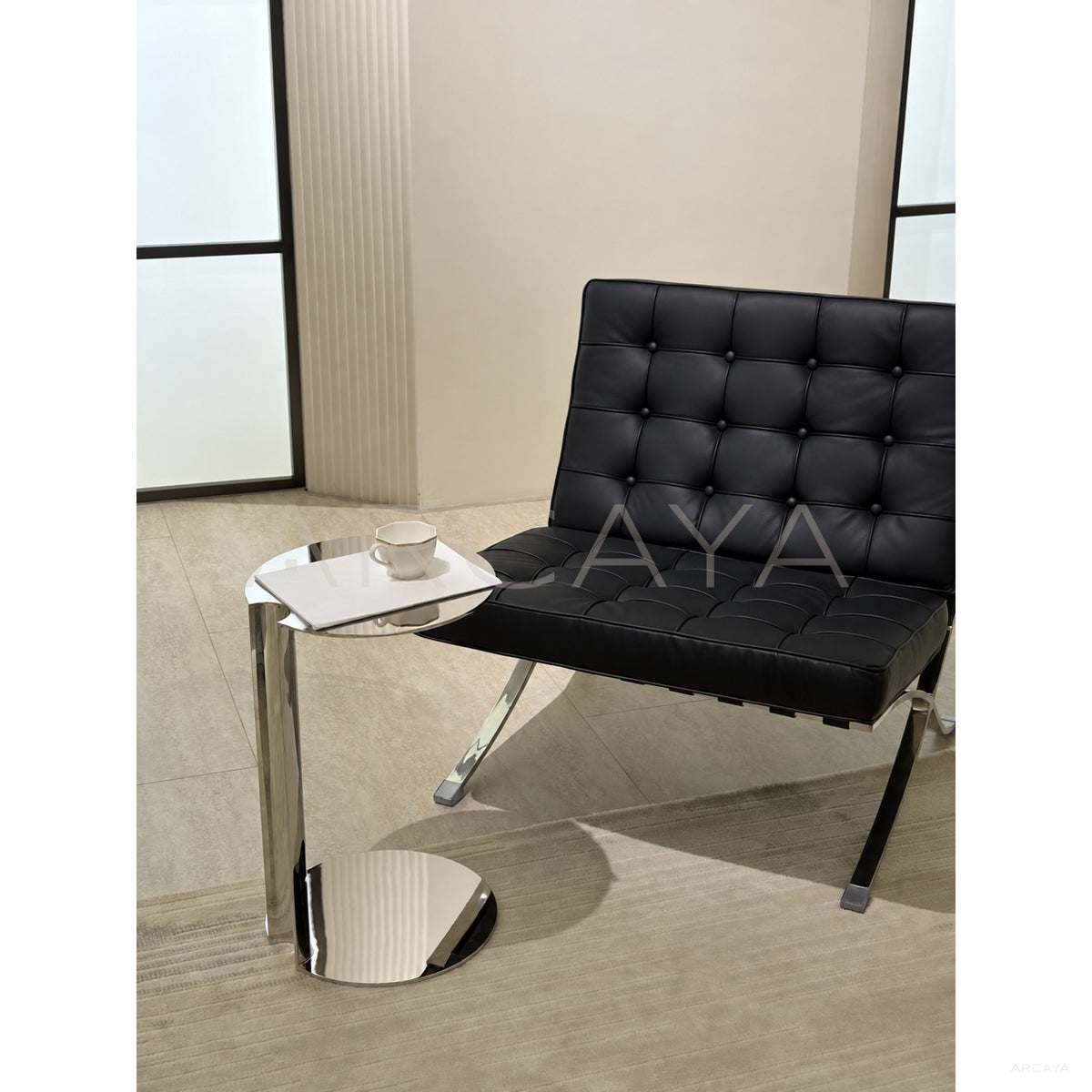 Lawrence Sofa Matching Side Table in detail