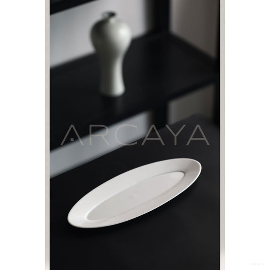Sunxun Collab White Porcelain Leaf Boat Plate - scene