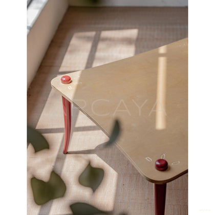 Luoli Red Coffee Table - scene