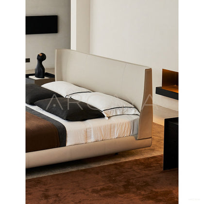 Alice Floating Bed - scene