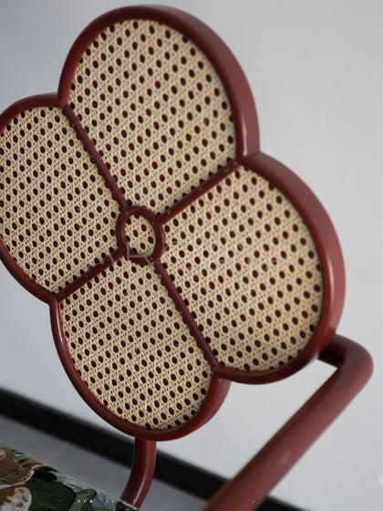 Clover Tea Table Master Chair - detail