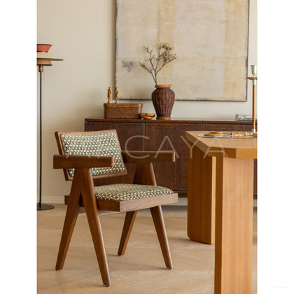 Chandigarh Chair History - scene