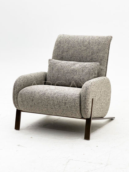 Villa Single Lounge Chair - scene